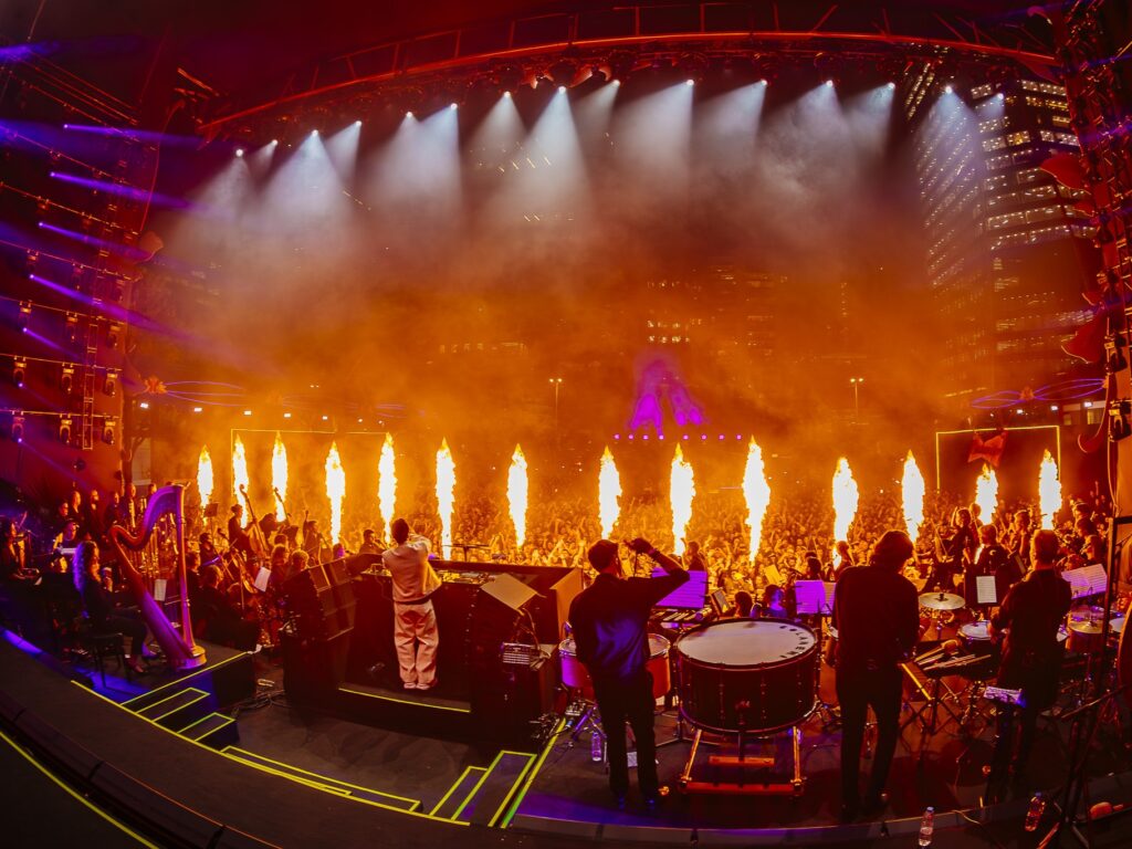 Symphony of Unity no Tomorrowland Brasil by Budweiser