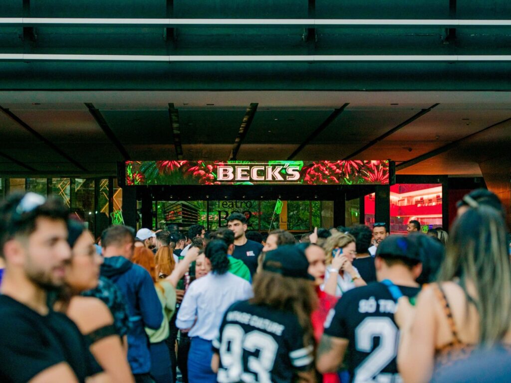 Experiência urbana da Beck’s criada pela Faro.ag