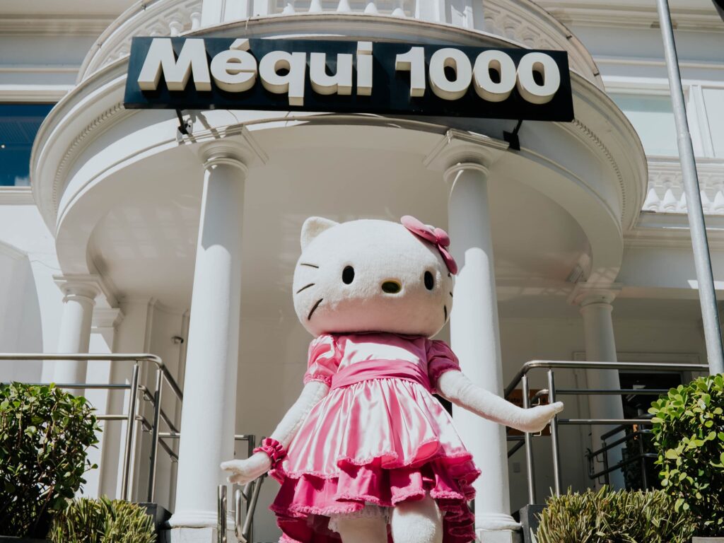 Méqui e Hello Kitty no Tour de Kitty