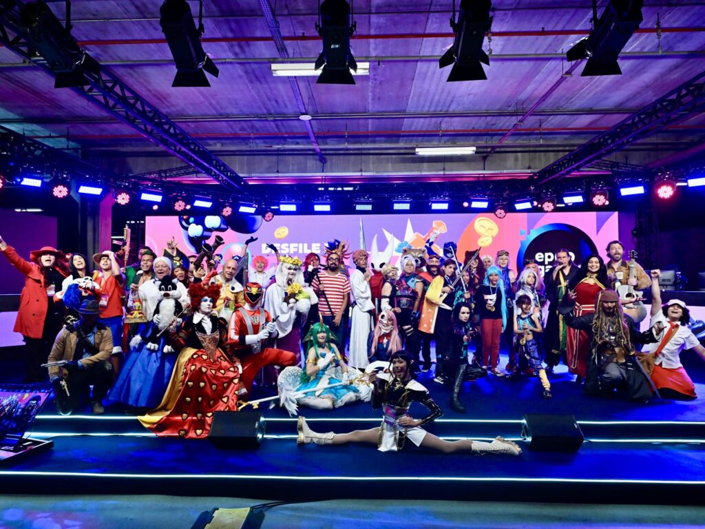 Participantes em competição durante a EP Games, evento gamer realizado no interior de São Paulo